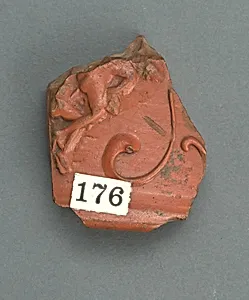 Vase fragment