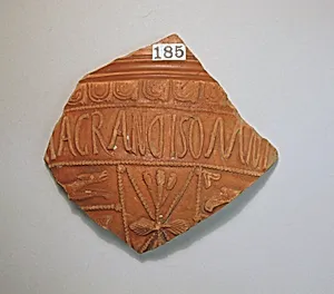 Vase fragment