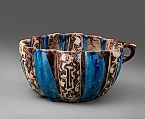 Lobed Bowl