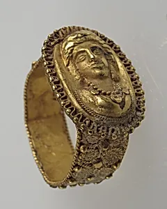 Finger Ring