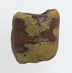 Small Bead