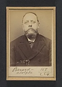 Berard. Adolphe. 52 ans, né le 26/9/41 à Paris Ve. Ébéniste. Anarchiste. 16/3/94. by Alphonse Bertillon