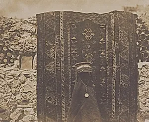 Coiffure des Femmes de Nazareth by Maxime Du Camp