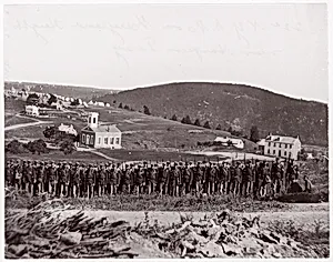 [Company A, New York State Militia on Maryland Heights, near Harper's Ferry, Virginia] by Mathew B. Brady|Unknown