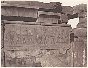 Karnak (Thèbes), Palais - Construction de Granit - Décoration Sculptée et Piente au Point R by Félix Teynard|Imprimerie Photographique de H. de Fonteny et Cie