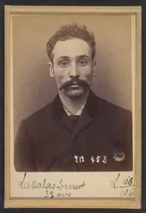 Lassalas. Ernest, Auguste. 33 ans, né à Paris IVe. Ébéniste. Anarchiste. 2/1/94