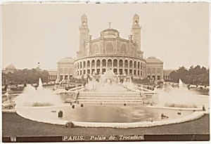 Palais du Trocadero by Unknown