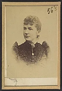 Pelgrom. Elise (femme Schouppe). Deux photographies, dont une légendée: Reprod. faite 22/2/93. by Alphonse Bertillon