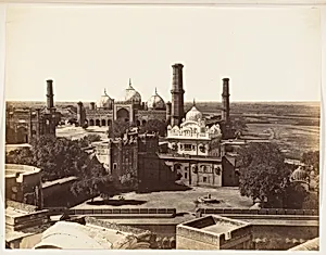 [Runjeet Singh's Tomb and the Great Mosque at Lahore] by Unknown