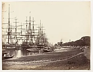 [Shipping Lying in the Hoogly River, Calcutta] by Unknown