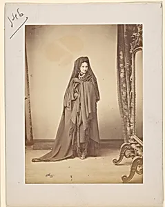 Sèriè à la Ristori by Pierre-Louis Pierson