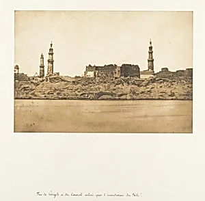 Vue de Girgeh et du littoral enlevé - par l'inondation du Nil by Maxime Du Camp