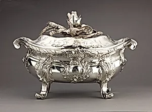 Silver Tureen (a), lid (b) [pair with 1975.1.2560a-c] by Etienne-Jacques Marcq