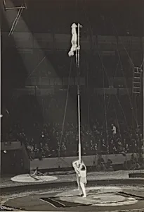 Circus Balancing Act, New York