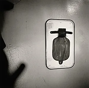 El baño de Frida Kahlo, Ciudad de México, México (Frida Kahlo's Bathroom, Mexico City, Mexico)
