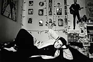 Elvis "Themselvis": Leigh Crow