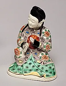 Female Attendant by Chinese Qing Dynasty