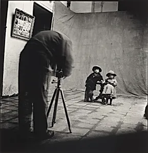 Irving Penn at Work in Cuzco, Peru