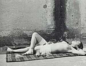 La buena fama durmiendo (The good reputation sleeping)