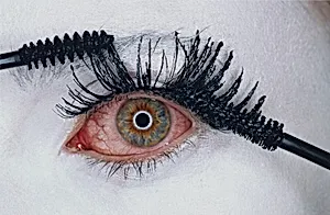 Mascara Wars