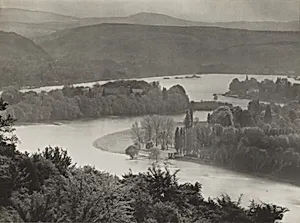 Near Nonnenwerth Island