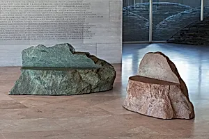 Rock Settee