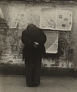 The Reading Wall, Paris