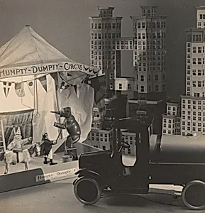 Toy Display (Circus)