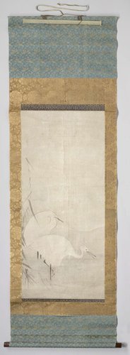 Twee reigers staande in het water by Kaihoku Yusho