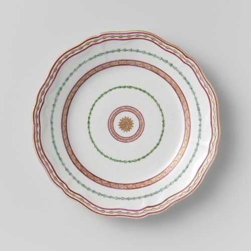 Lobed plate with a stylized flower and ornamental borders by anonymous