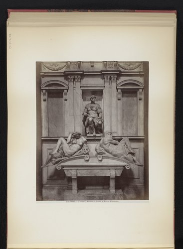 Firenze - S. Lorenzo - Monumento di Giuliano de'Medici di Michelangiolo