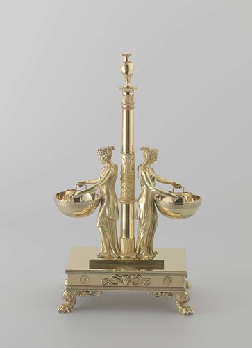 Dish covers, coolers, soup tureens, salt cellars, pepper and mustard pots, sauceboats