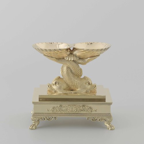 Dish covers, coolers, soup tureens, salt cellars, pepper and mustard pots, sauceboats