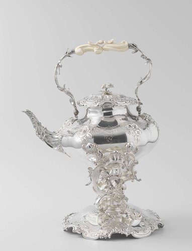 Kettle and stand by Pieter Zöllner