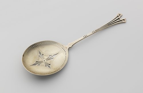 Natfruitschep van zilver