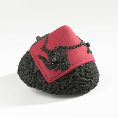 Pointed Hat by anonymous