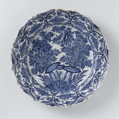 Schotel van faience