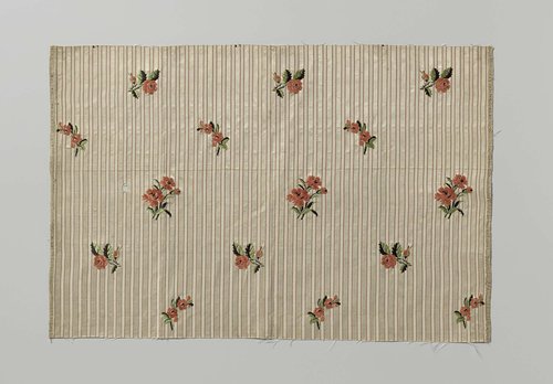 Fragment gestreept zijde pekin met gestrooide bloemtakken by Unknown Artist