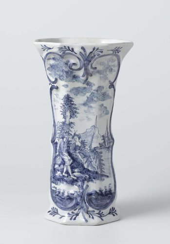 Two beaker vases and a vase, part of a garniture