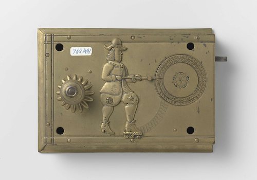 Detector lock with key