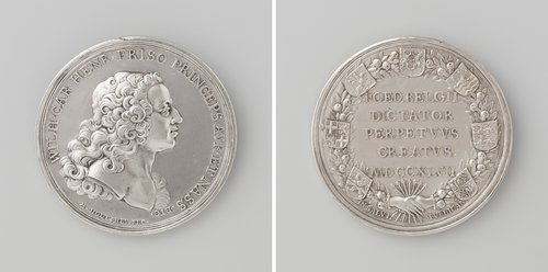 Verheffing van de prins van Oranje tot stadhouder by Martinus Holtzhey