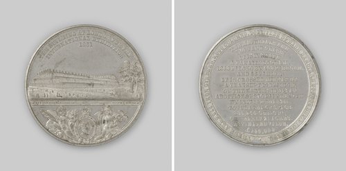 Bouw van het Crystal Palace voor de internationale tentoonstelling van industrie te Londen, ter ere van Victoria, koningin van Groot-Britannie en Albert, prins van Saksen-Coburg-Gotha
