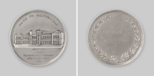 Voltooiing van het gebouw voor tentoonstellingen in het Park te Amsterdam