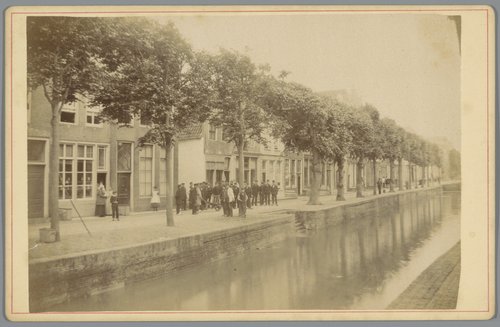 Gezicht op de westzijde van de Haven te Schoonhoven