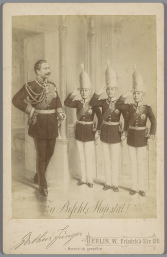 Zu Befehl, Majestät! by Arthur Jünger