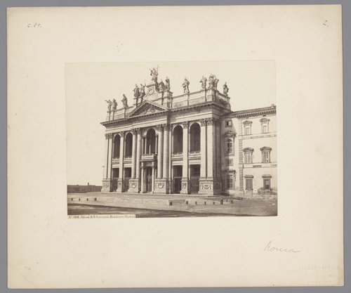 Gezicht op de Sint-Jan van Lateranen te Rome, Italië