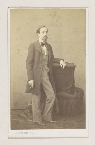 Portret van de schilder Auguste Serrure, ten voeten uit
