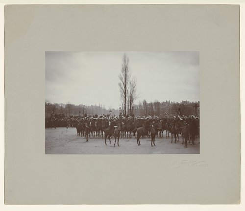RP-F-00-1533