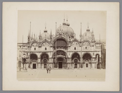 Façade van de San Marco te Venetië