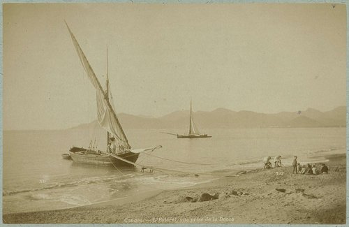 Cannes. - L'Estérel, vue prise de la Bocca